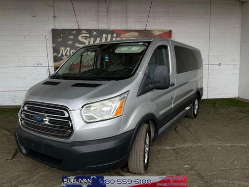 2017 Ford Transit-150 XLT