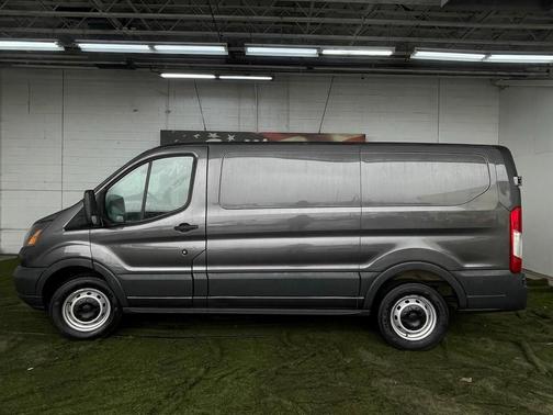 2016 Ford Transit-150 Base