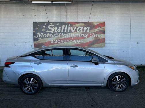 2020 Nissan Versa 1.6 SV