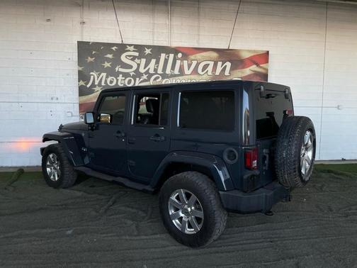 2016 Jeep Wrangler Unlimited Sahara