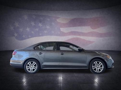 Platinum Gray Metallic 2018 Volkswagen Jetta 1.4T S