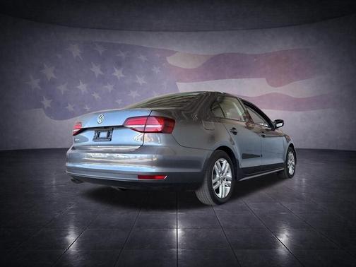 Platinum Gray Metallic 2018 Volkswagen Jetta 1.4T S