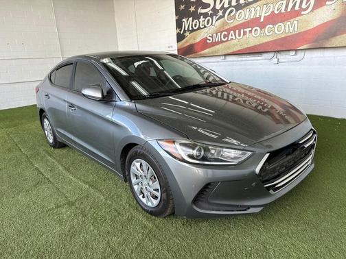 2018 Hyundai ELANTRA SE