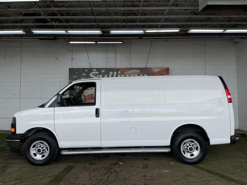 2024 GMC Savana 2500 Work Van