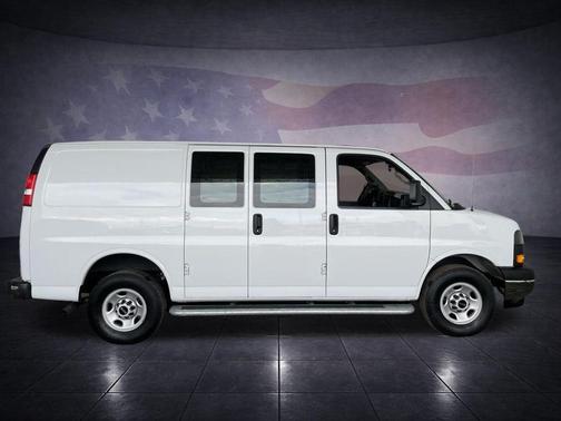 2024 GMC Savana 2500 Work Van