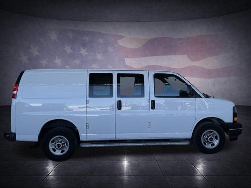 2024 GMC Savana 2500 Work Van