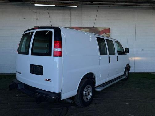 2024 GMC Savana 2500 Work Van