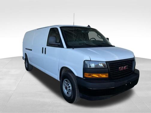 2023 GMC Savana 2500 Work Van