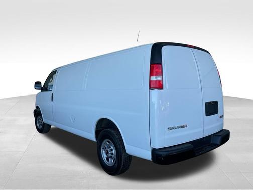 2023 GMC Savana 2500 Work Van