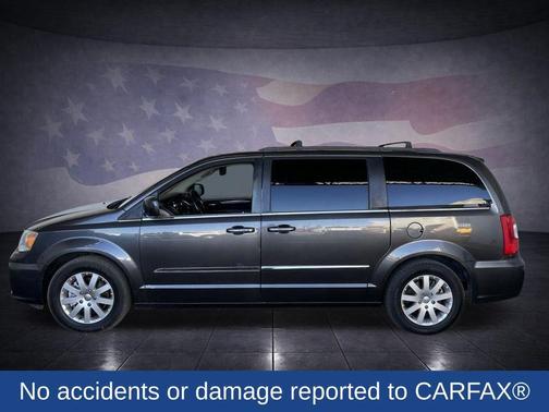 2015 Chrysler Town & Country Touring