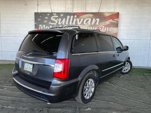 2015 Chrysler Town & Country Touring