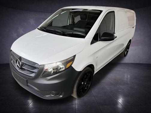 2018 Mercedes-Benz Metris Base