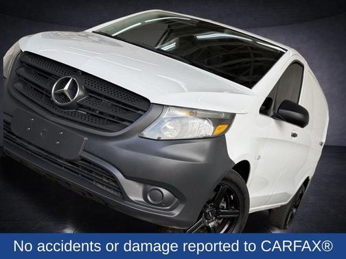 2018 Mercedes-Benz Metris Base
