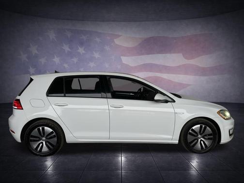 2017 Volkswagen e-Golf SEL Premium