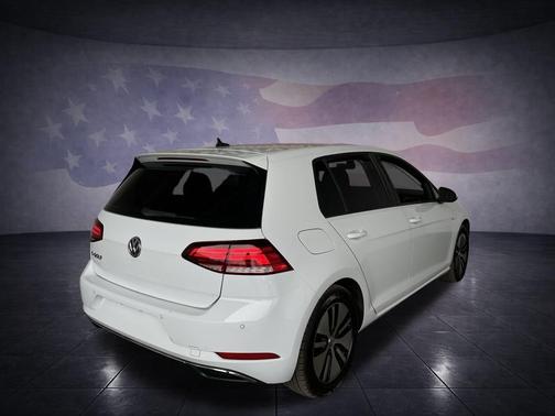 2017 Volkswagen e-Golf SEL Premium