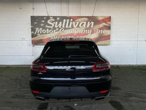 2018 Porsche Macan Sport Edition