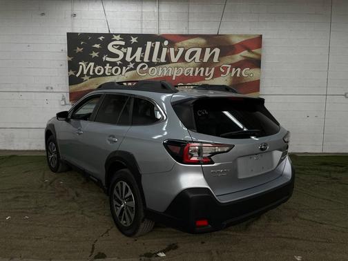 2023 Subaru Outback Premium