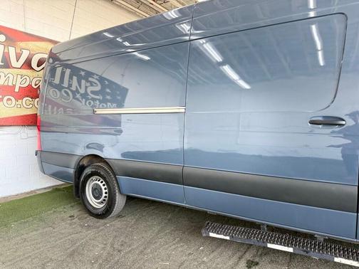 2019 Mercedes-Benz Sprinter 2500 High Roof