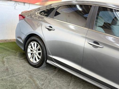 2018 Hyundai SONATA ECO