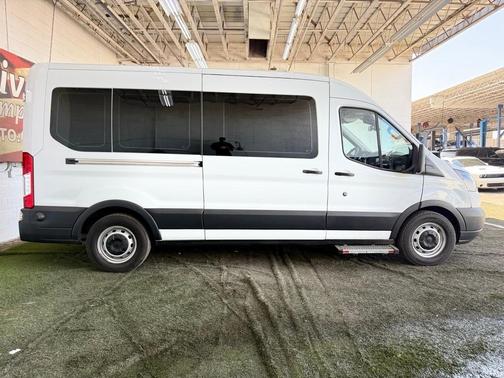 2018 Ford Transit-350 WHEEL CHAIR