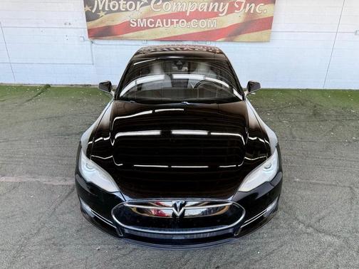 2014 Tesla Model S Base
