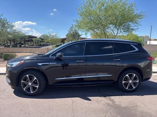 2021 Buick Enclave Essence