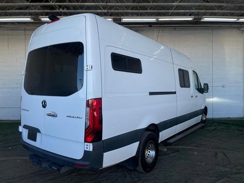 2022 Mercedes-Benz Sprinter 3500XD 170 WB