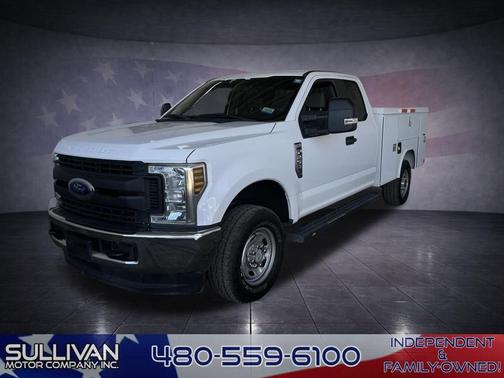 Oxford White 2018 Ford F-250 XL