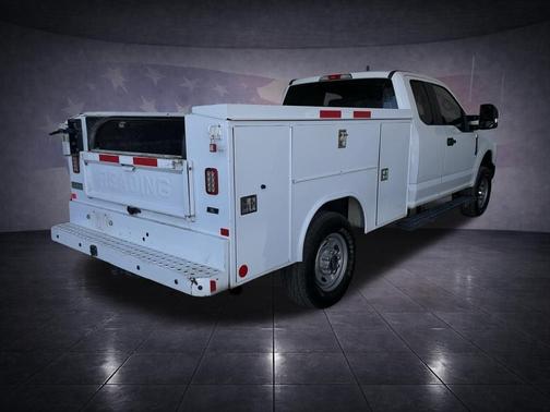 Oxford White 2018 Ford F-250 XL