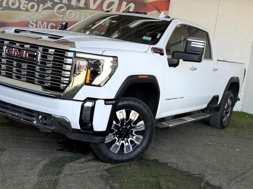 2024 GMC Sierra 2500 Denali