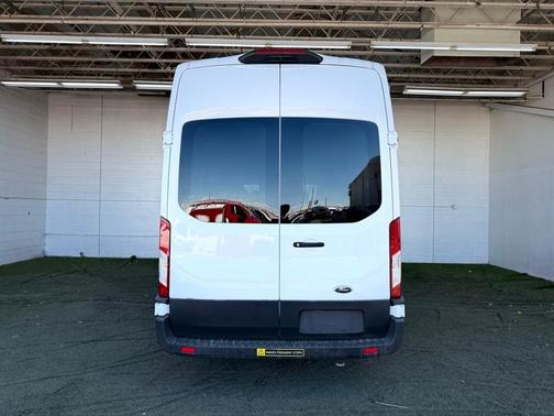 2021 Ford Transit-350 XLT