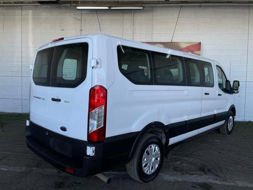 2021 Ford Transit-350 XLT