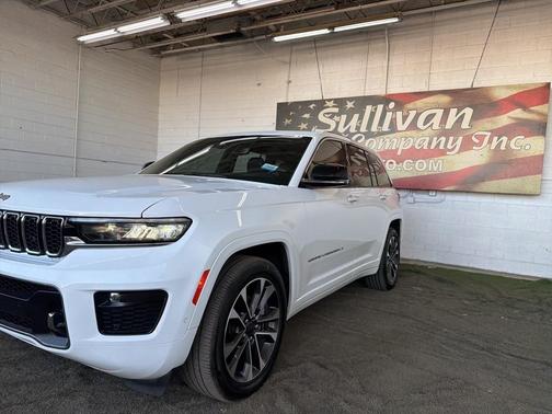2023 Jeep Grand Cherokee Overland