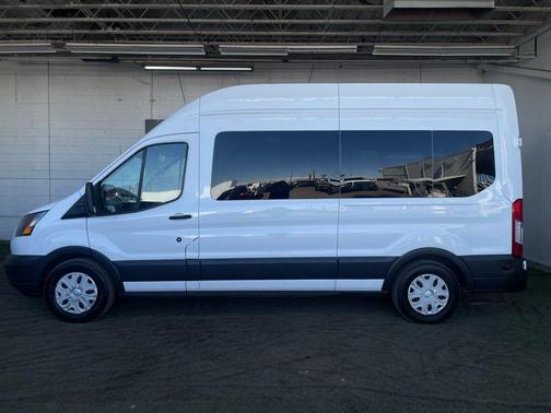 2017 Ford Transit-350 XL