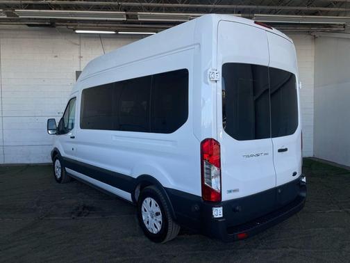 2017 Ford Transit-350 XL