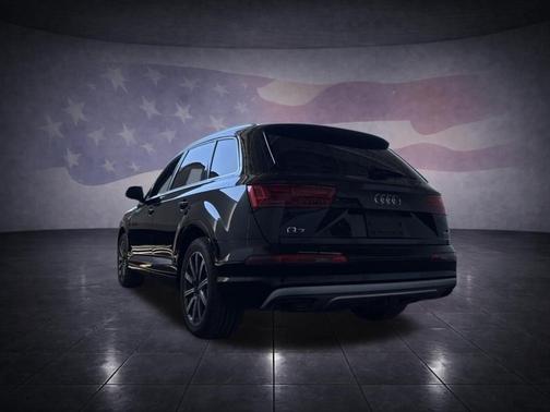 Black 2017 Audi Q7 3.0T Premium Plus