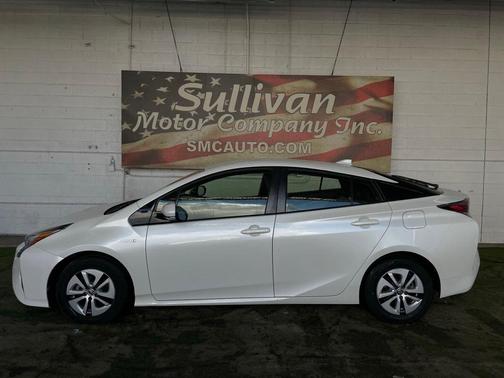 2017 Toyota Prius Two