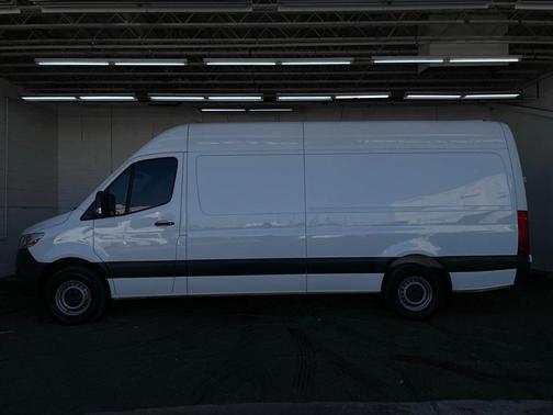 2019 Mercedes-Benz Sprinter 2500 170 WB