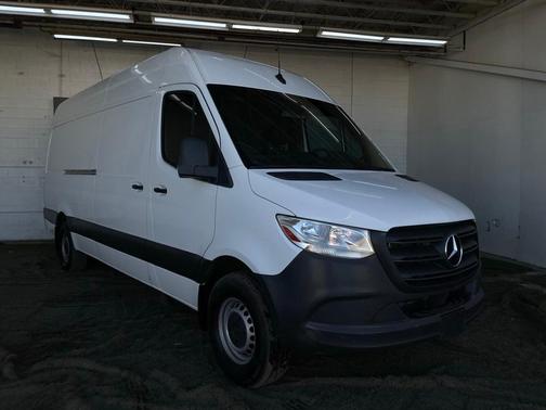 2019 Mercedes-Benz Sprinter 2500 170 WB