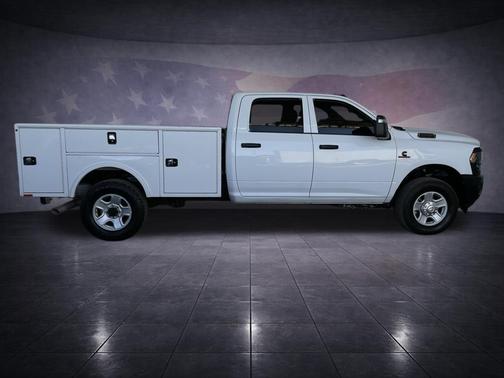 Bright White 2023 RAM 2500 Tradesman