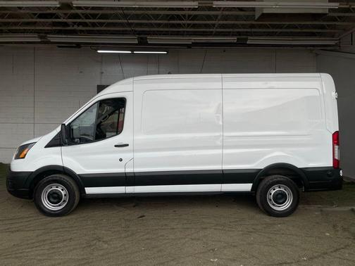 2020 Ford Transit-250 Base