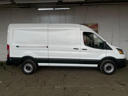 2020 Ford Transit-250 Base