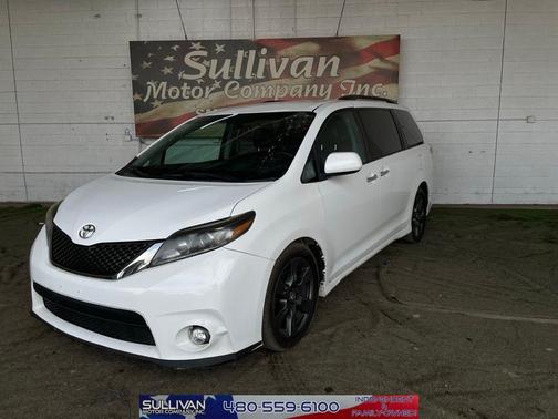 2017 Toyota Sienna SE