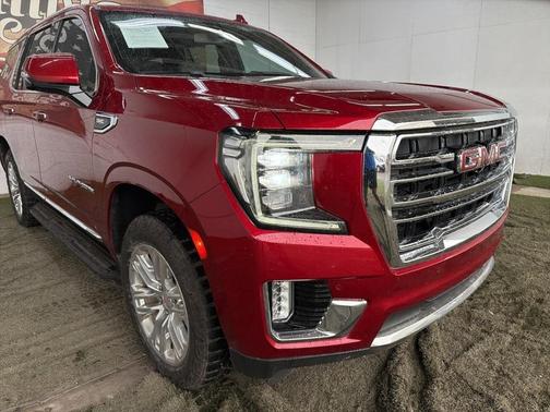 2021 GMC Yukon SLT