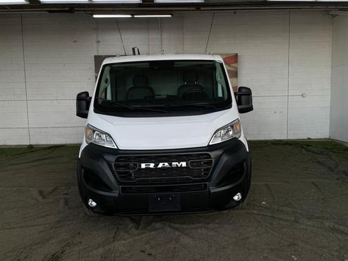 2023 RAM ProMaster 2500 Base
