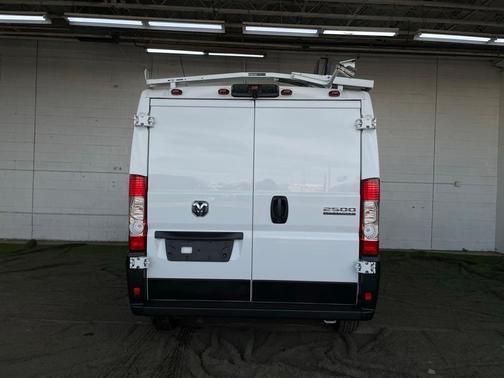 2023 RAM ProMaster 2500 Base