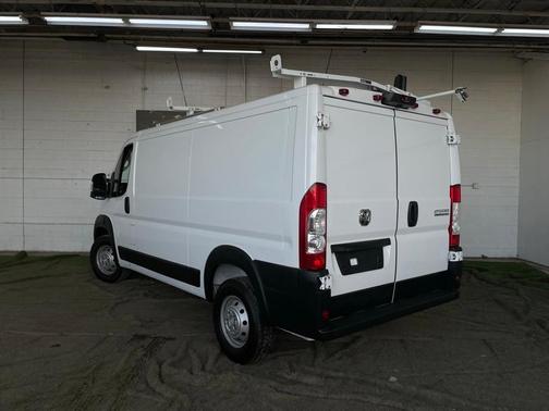 2023 RAM ProMaster 2500 Base