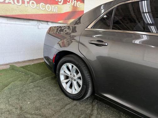 2022 Chrysler 300 Touring