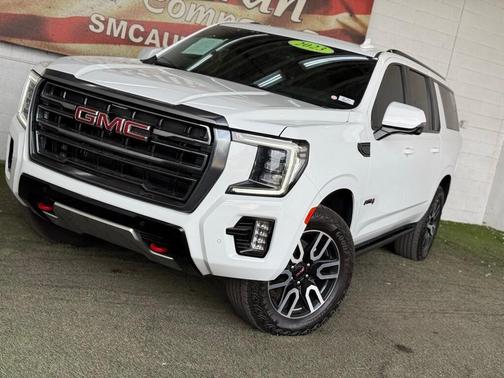 2023 GMC Yukon XL AT4