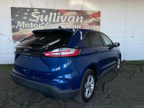 2022 Ford Edge SE